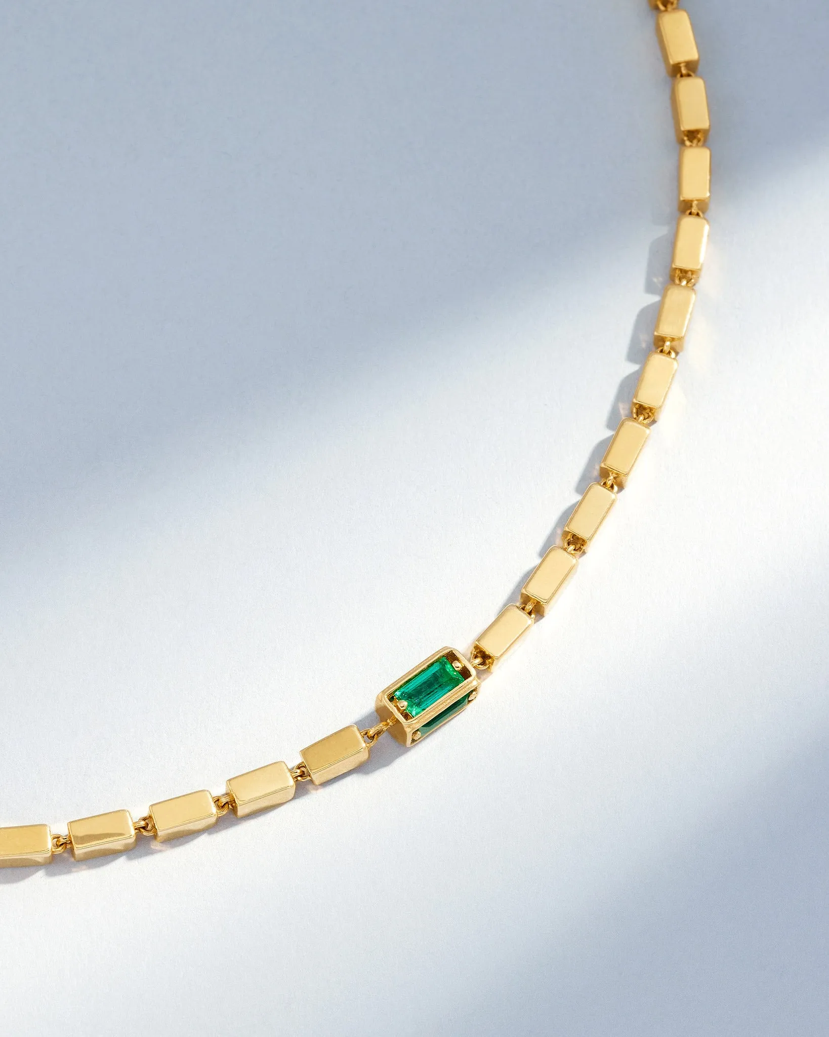 Block-Chain Single Emerald Thick Necklace