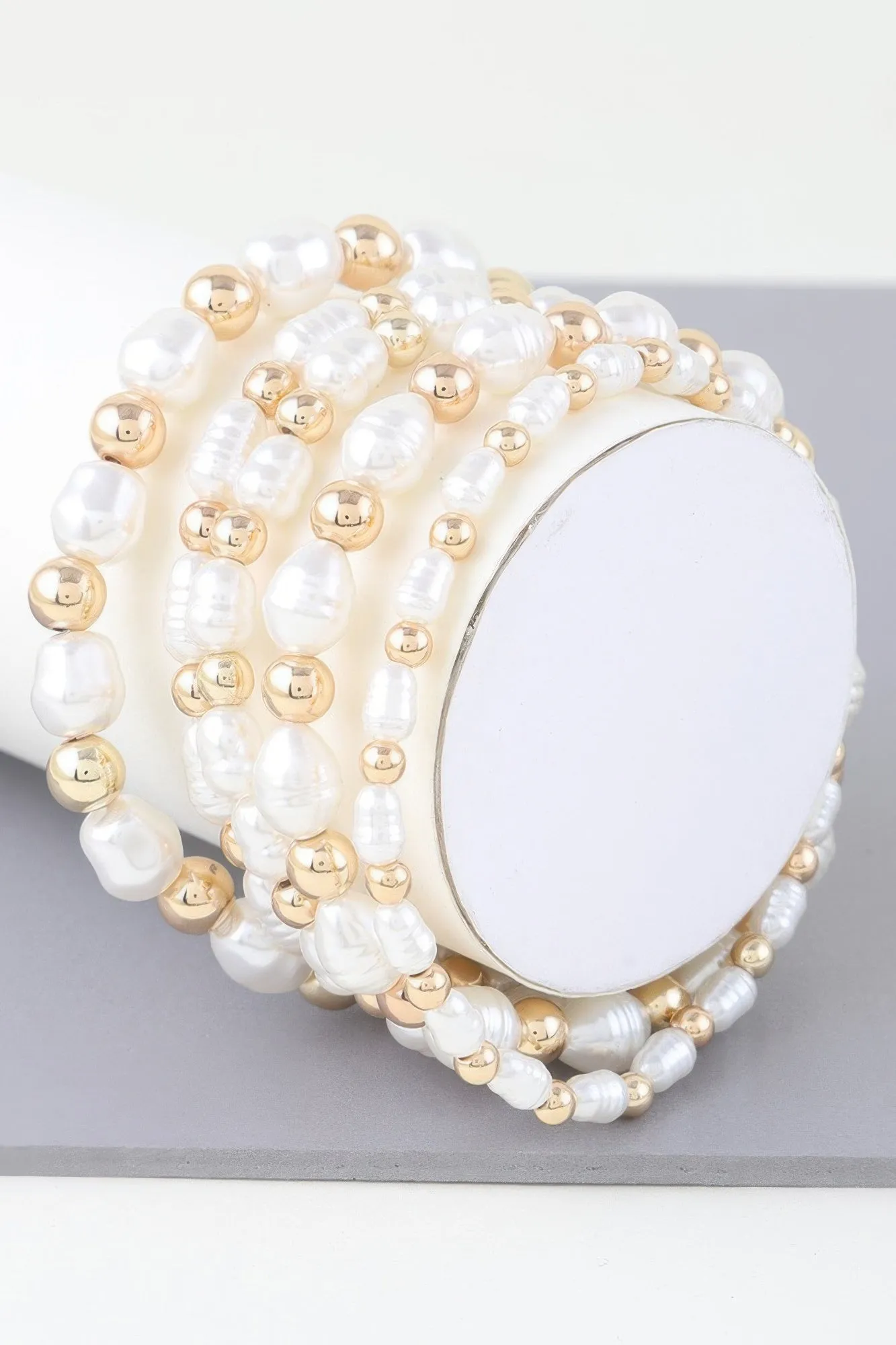 Ribbed Pearl Beaded Bracelet