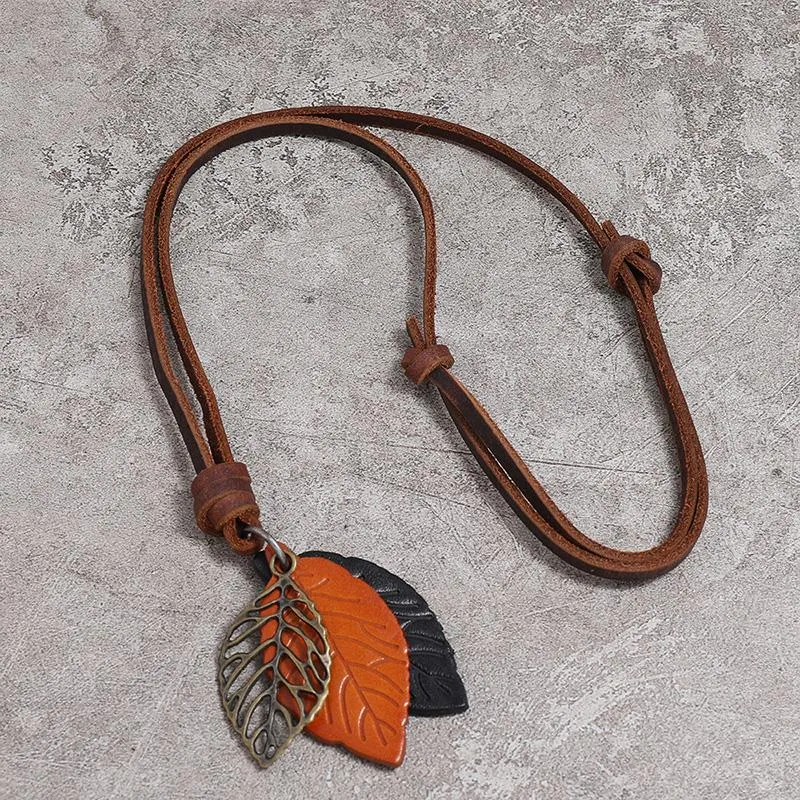 Vintage Leaf Leather Simple Necklace 24976374YM